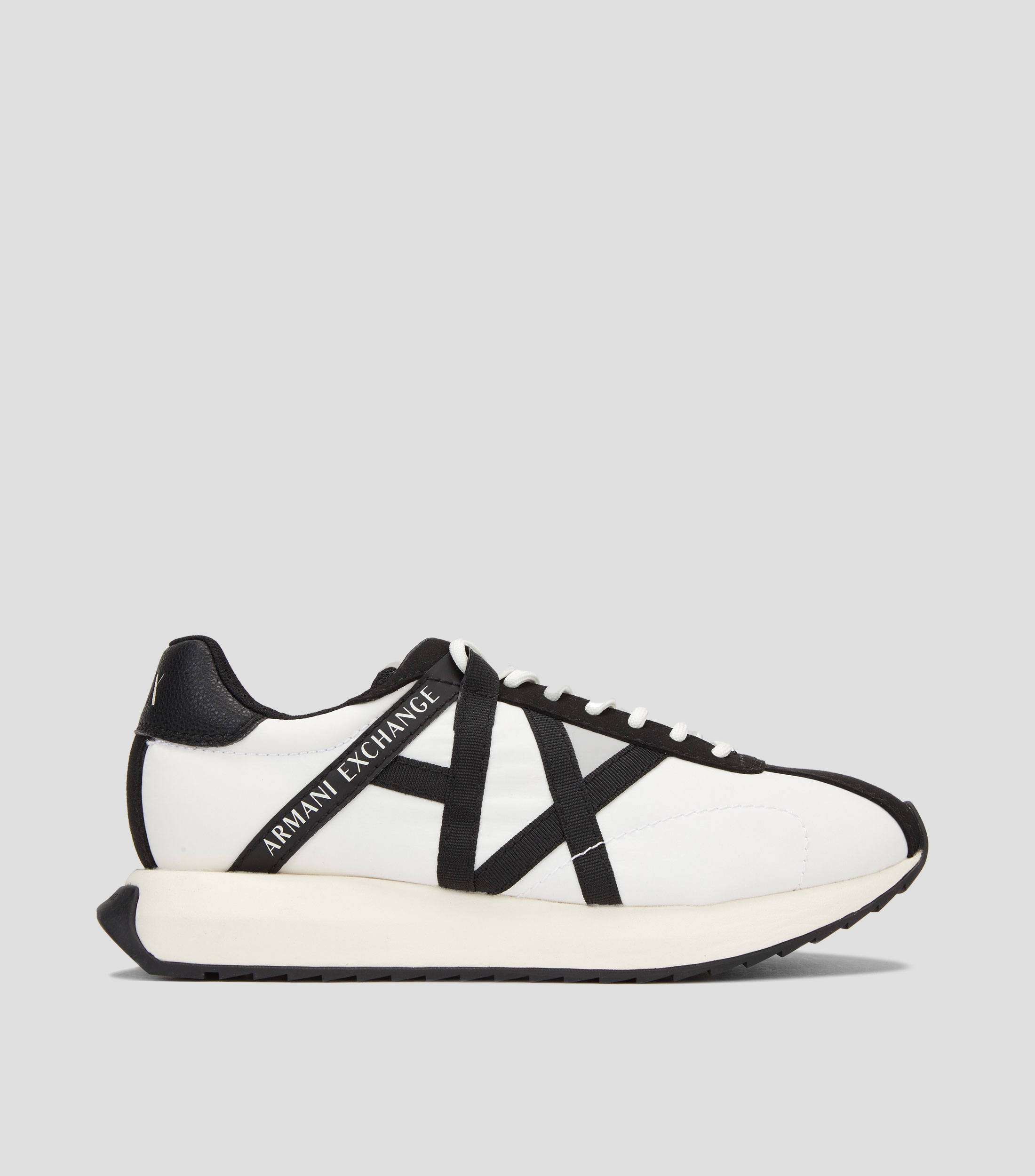 Armani Exchange Tenis casuales Hombre El Palacio de Hierro